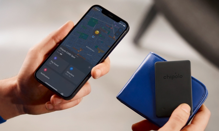 Discover Chipolo: The Ultimate Bluetooth Item Finders 5 Chipolo Card Spot Bluetooth Item Finder