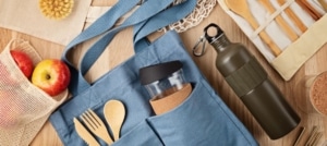 Read more about the article Best Eco-Friendly Corporate Gifts Swag Ideas for Earth Day 2025