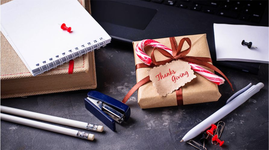 Small Gestures, Big Impact: Affordable Thanksgiving Corporate Gifting 8 Why Thanksgiving Corporate Gifts are Important for Employees